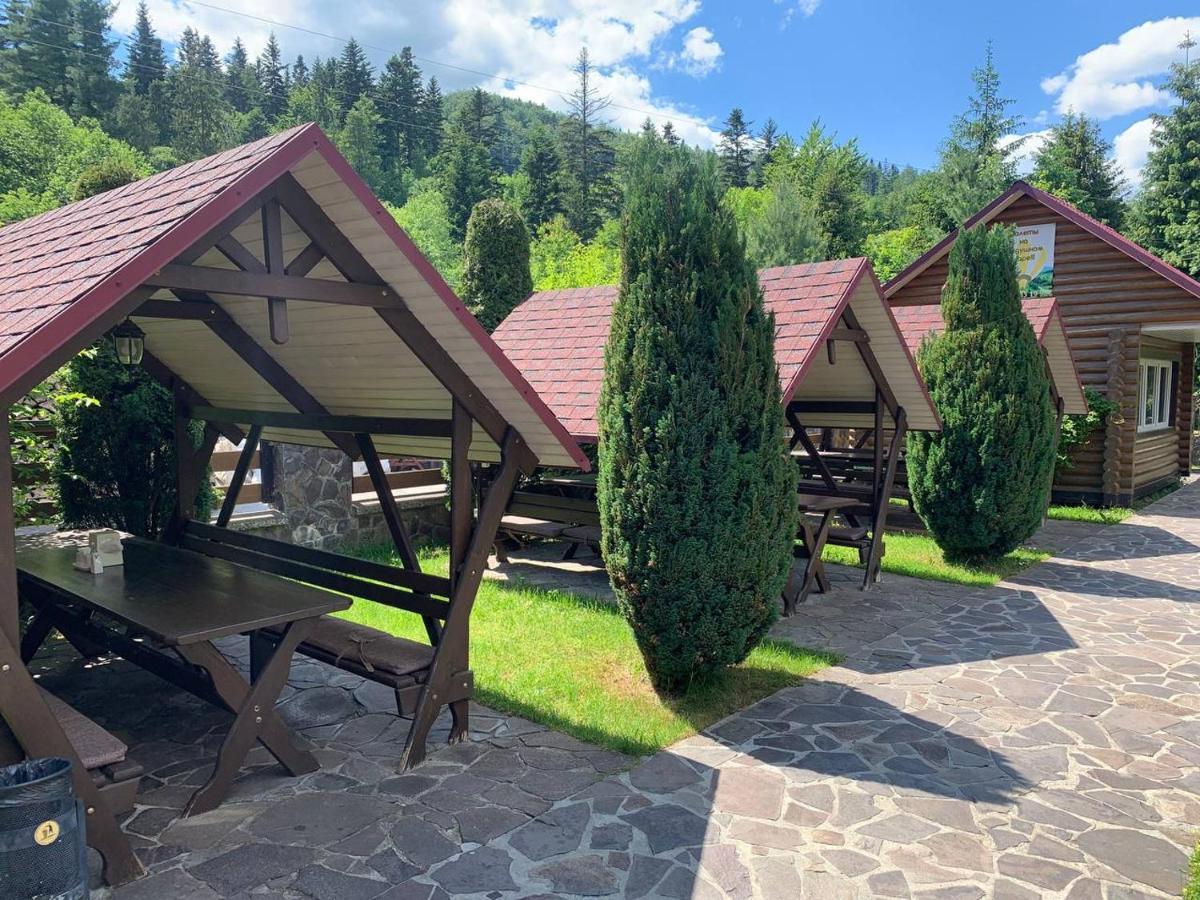 Готель Жди Ня Єво Instagram Zhdenievo Hotel ズデンニュオ エクステリア 写真