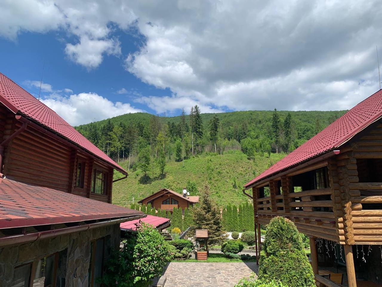 Готель Жди Ня Єво Instagram Zhdenievo Hotel ズデンニュオ エクステリア 写真