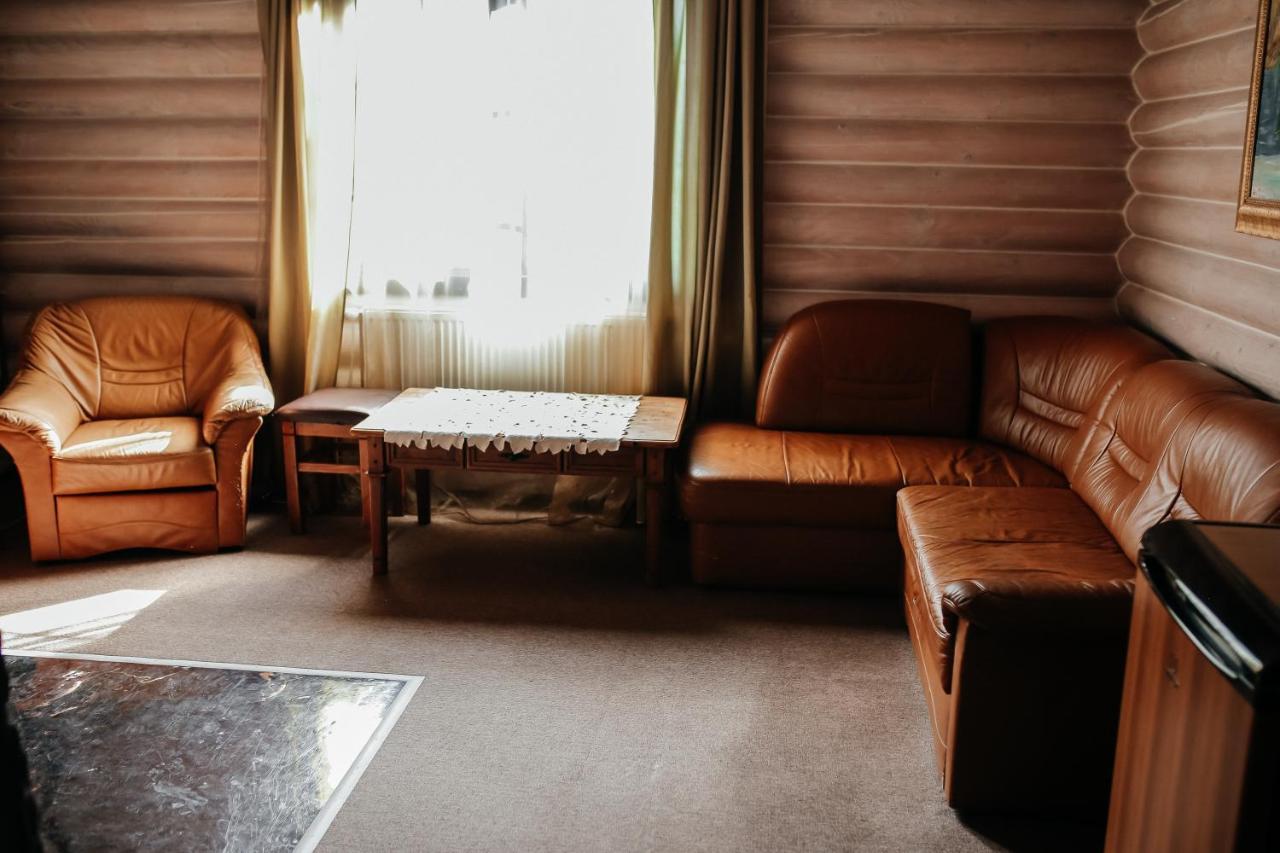 Готель Жди Ня Єво Instagram Zhdenievo Hotel ズデンニュオ エクステリア 写真